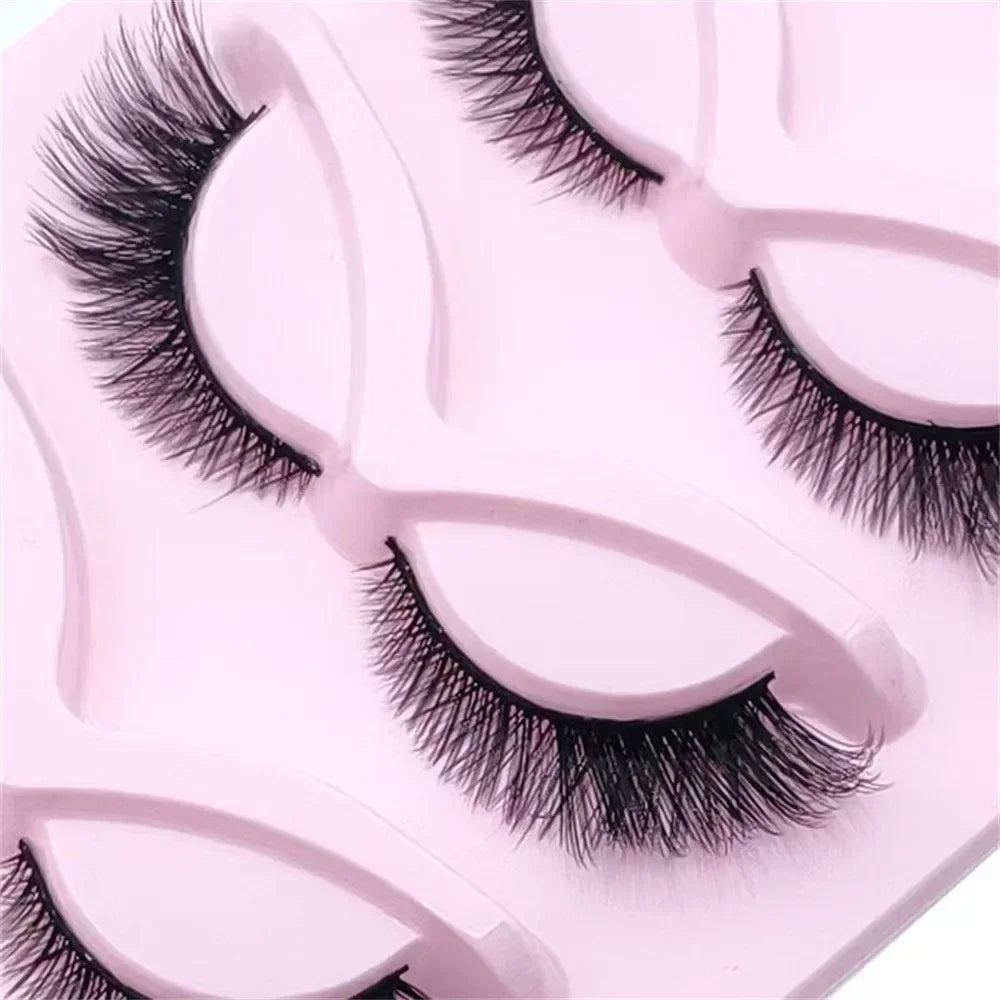 5 Pairs Cat Eye Lashes 24mm Wispy Fake Lashes Fluffy Cat Eye Lashes Extensions False Eyelashes